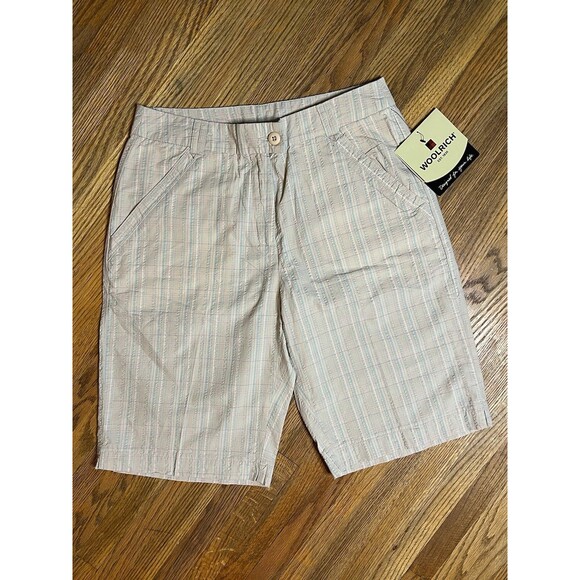 Woolrich Women’s Bermuda Khaki Checkered Shorts Size 6 NWT Pink Blue - Picture 1 of 13